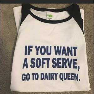 Short (cap) sleeve graphic volleyball tee